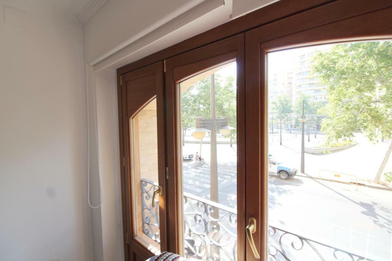 Precioso Apartamento Al Lado De Las Torres De Serrano 발렌시아 외부 사진